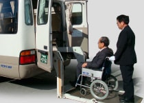 車椅子の昇降